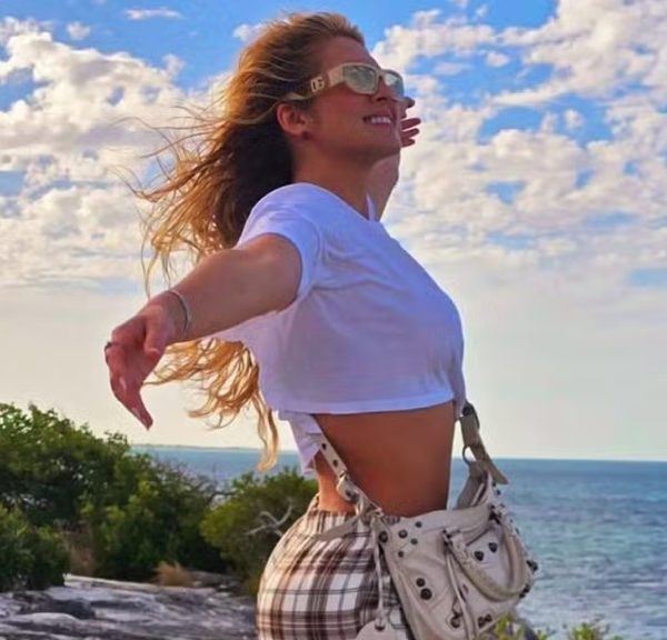 Lívia Andrade curte resort com diárias a partir de R$ 17 mil no Caribe: ‘Paraíso’
