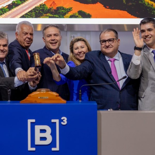 Consórcio Nova Estrada Real vence leilão da BR-040/495/RJ/MG com projeto que viabiliza nova subida da Serra de Petrópolis