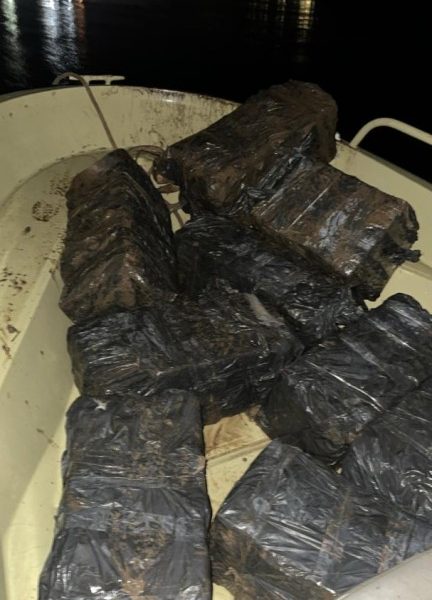 PF, PC e PM apreendem fardos de maconha nas margens do Rio Paraná