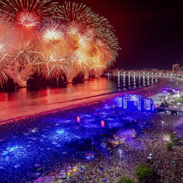 Ocupação hoteleira para réveillon do Rio tem média superior a 87%