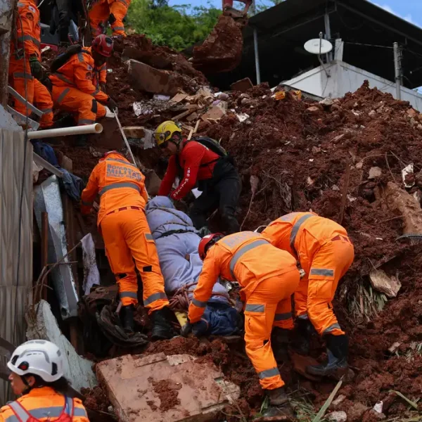 Chuvas em MG já deixaram 47 mortos e 20 desaparecidos
