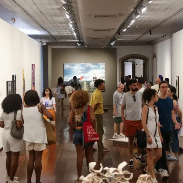 Rio: palácio sede do Império recebe exposição de mais de 100 artistas