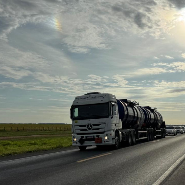 Óleo diesel cai pela 4ª vez em cinco semanas e acumula recuo de 4,5%