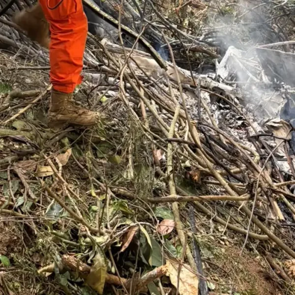 Colombianas que morreram na queda de helicóptero eram avó, mãe e filha