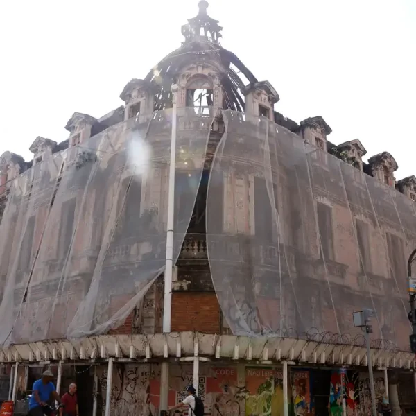 Palacete Imperial acumula denúncias de abandono no centro do Rio