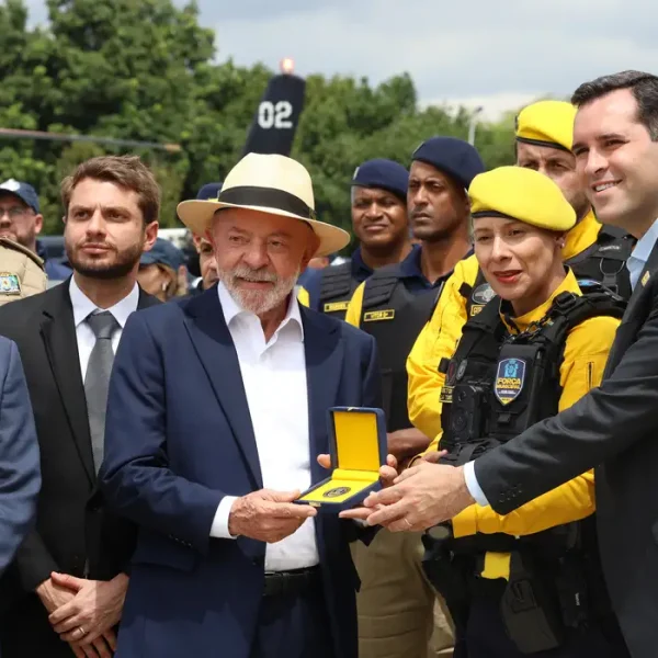 Lula rebate Trump ao falar sobre retomada de territórios no Rio