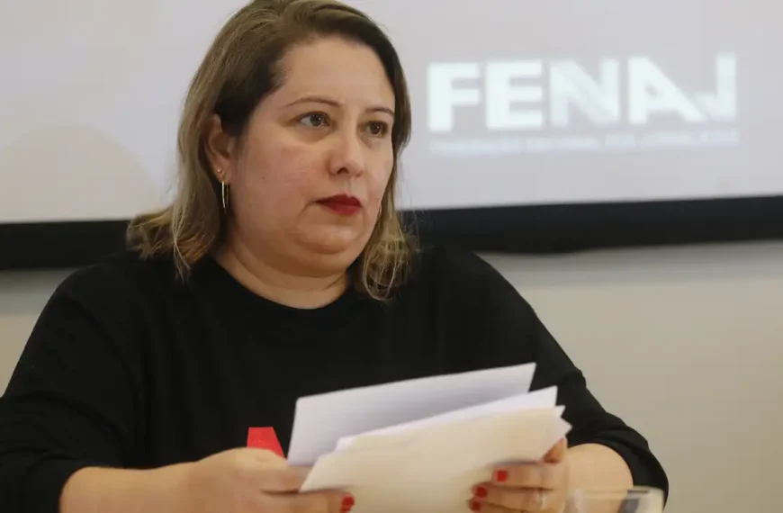 “Tiktokização” e crise sufocam propostas de campanha, diz Fenaj