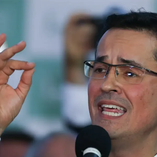 TSE suspende campanha de Deltan ao Senado pelo Paraná