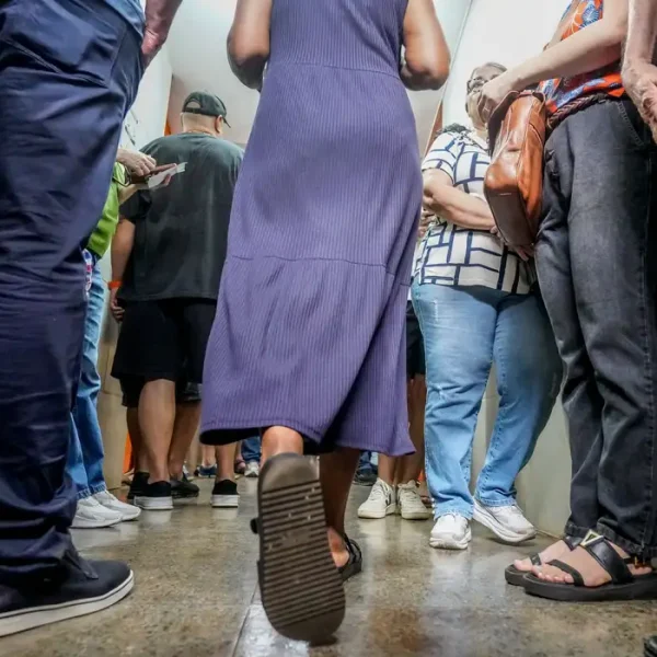 Homem infarta e morre em seção eleitoral do Rio de Janeiro